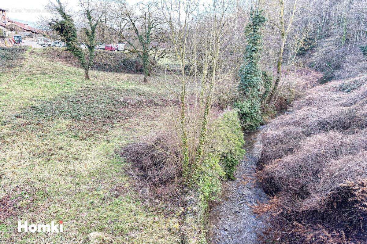 Commerce à SAINT-ANTOINE-L'ABBAYE