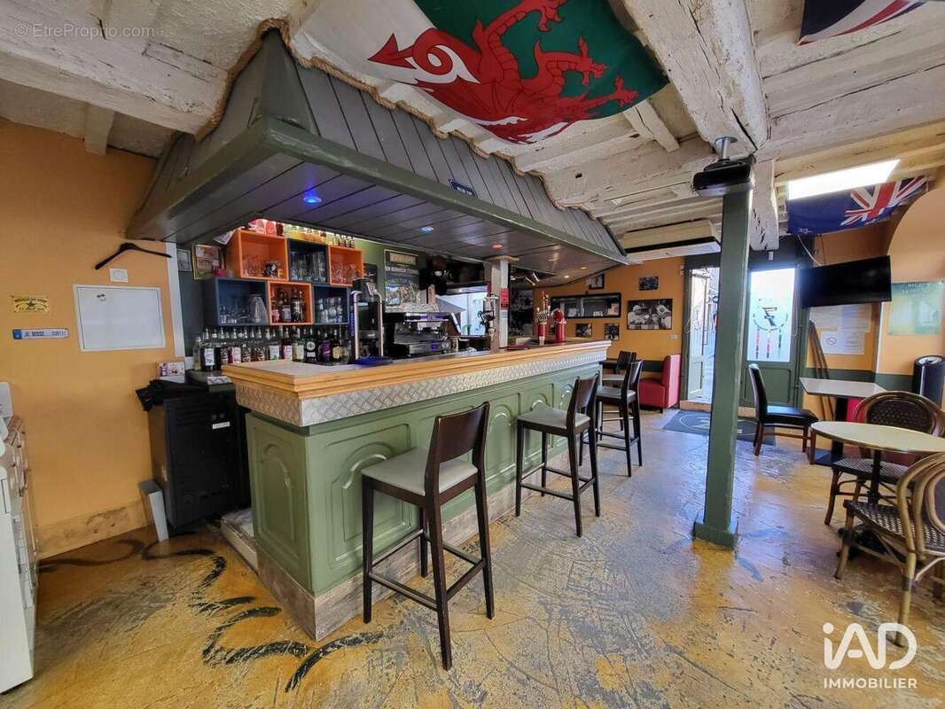 Photo 2 - Commerce à CHARLEVILLE-MEZIERES