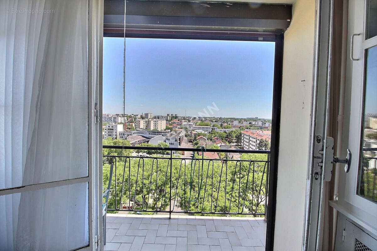 Appartement à MONTREUIL