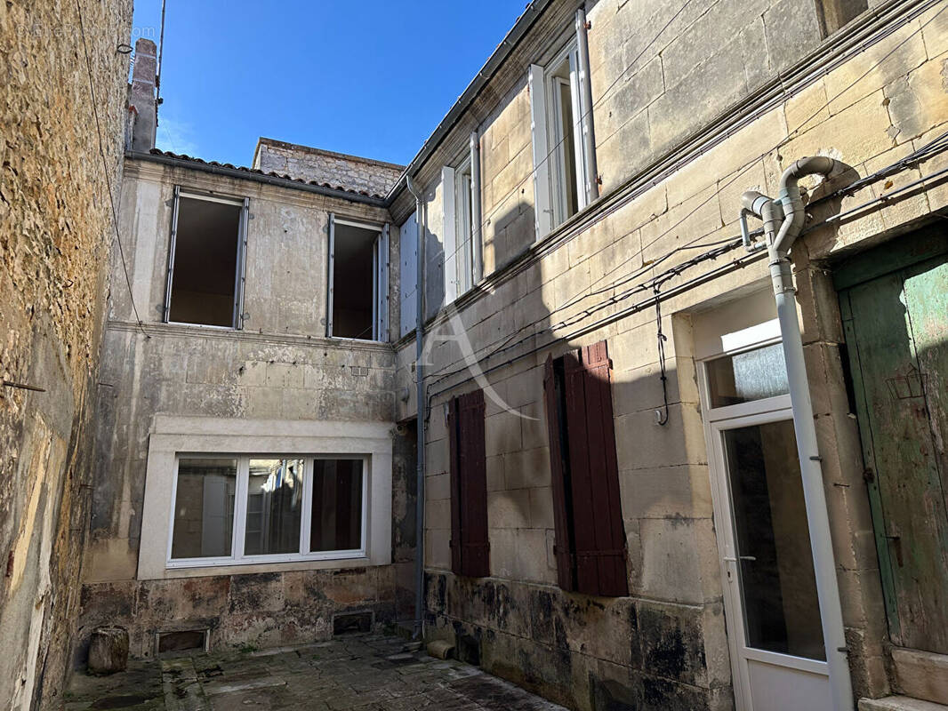 Appartement à ROCHEFORT