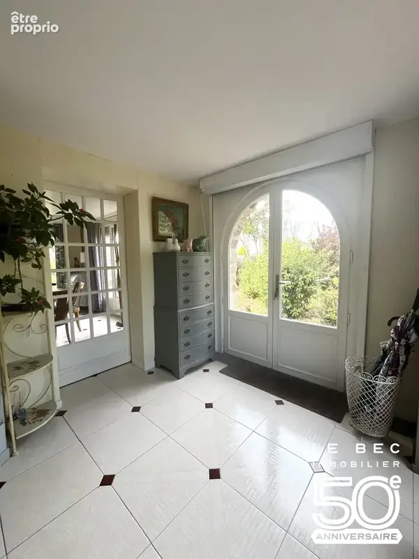 Maison 6 pièces 182 m² à vendre à Larmor-Baden (56870) - photo 2