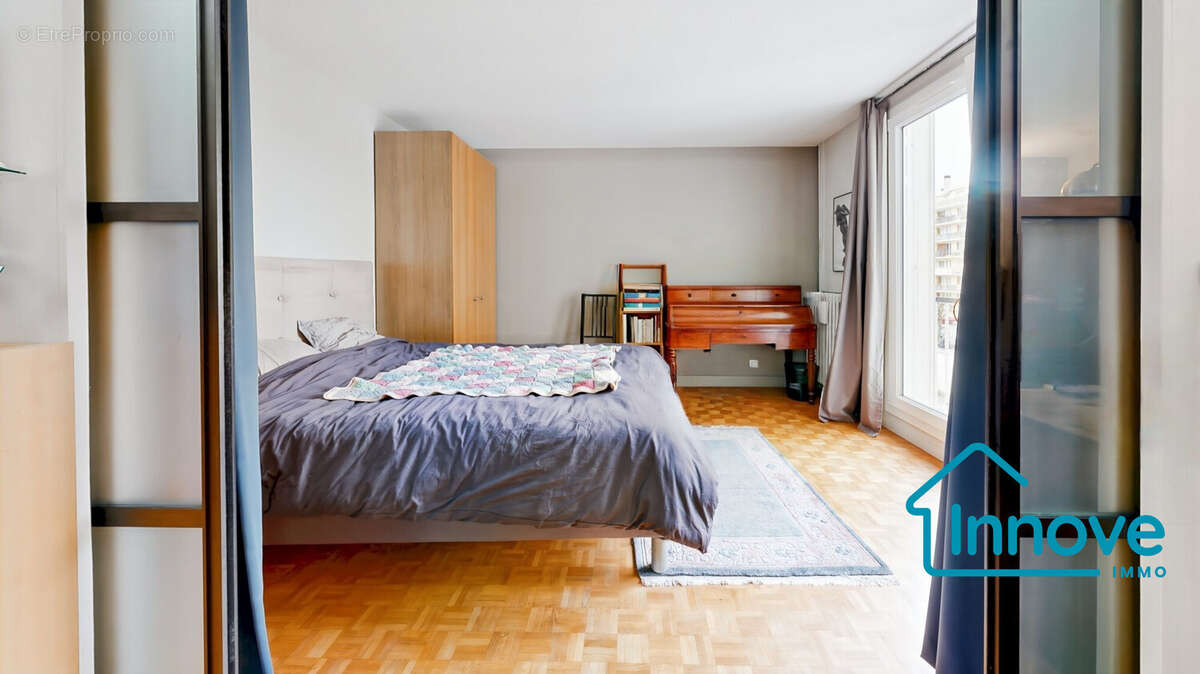 Appartement à VERSAILLES