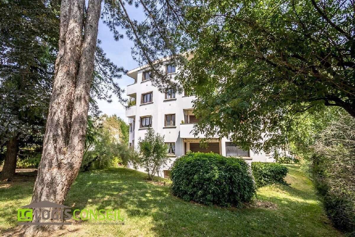 Appartement à CHATENAY-MALABRY