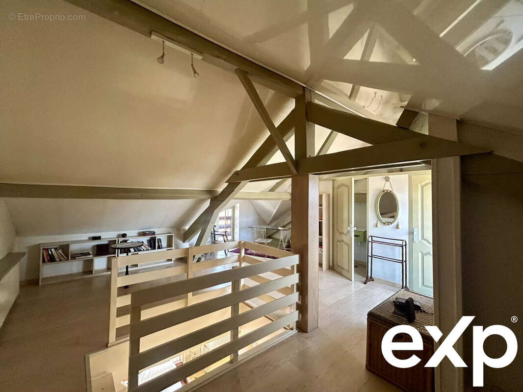 Appartement à AIX-LES-BAINS