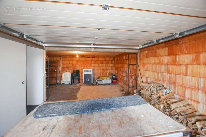 Maison à SAINT-MAURICE-LES-COUCHES