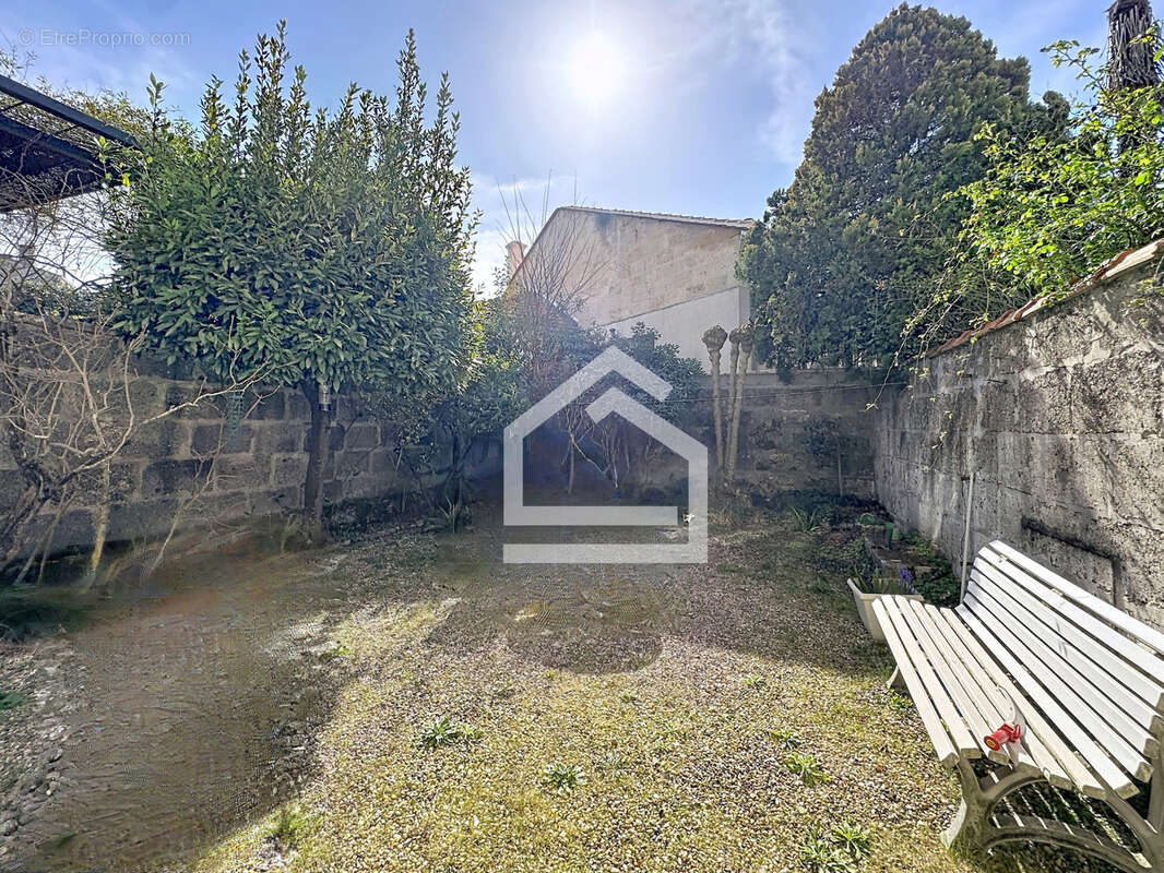 Maison à BORDEAUX