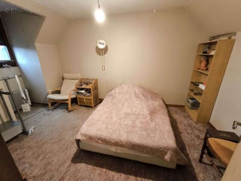 Maison à ESSOMES-SUR-MARNE