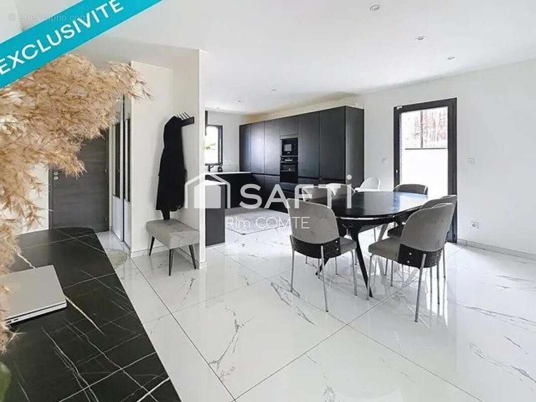 Photo 3 - Maison à ANNEYRON