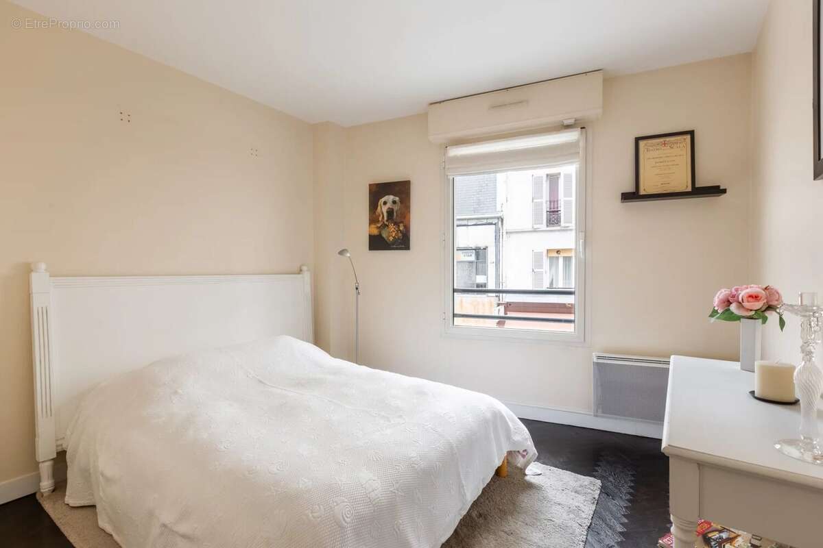Appartement à PARIS-7E