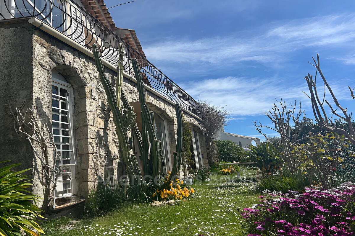Maison à VENCE