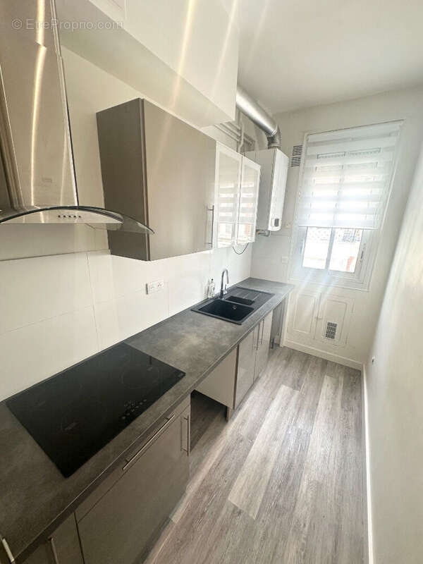 PARIS 16 - RUE RANELAGH - 3 pièces de 65.31m² - photo 4