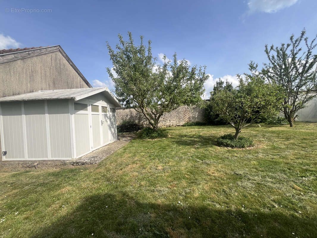 Montagne de reims - maison de 118m2 type 4 pieces sur parcelle de 983m2 - photo 6