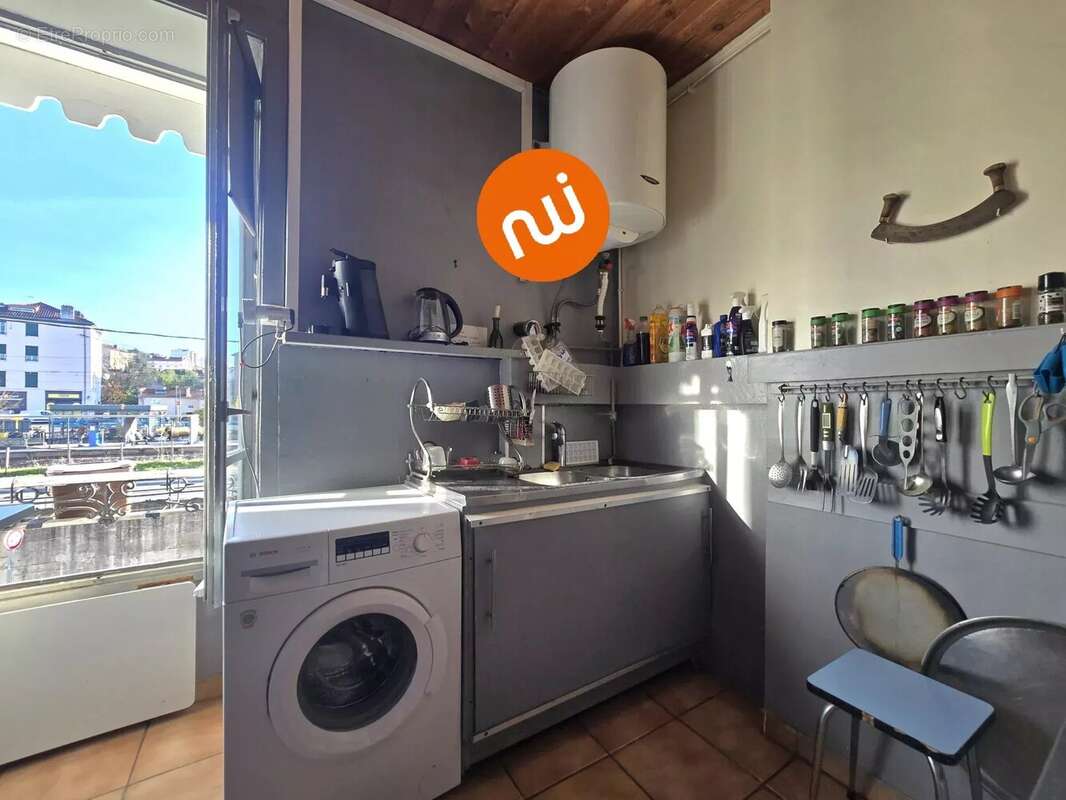 Appartement à TASSIN-LA-DEMI-LUNE