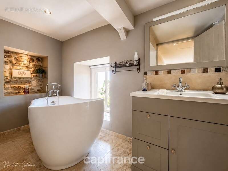 Maison à BEAULIEU-SUR-DORDOGNE