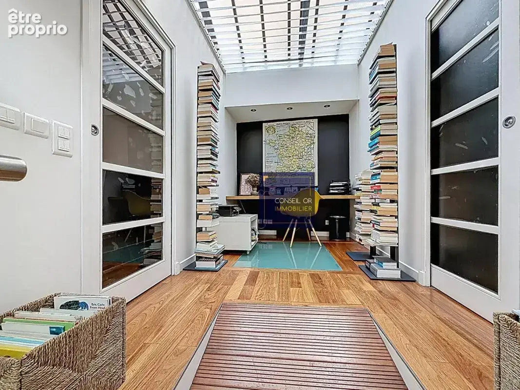 Loft atypique 180m2 - Jardin privatif - proximité immédiate  métro B Lyon Gerland - photo 11