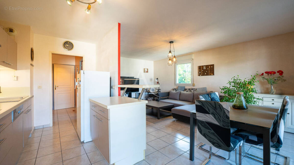 Appartement à SAINT-JULIEN-EN-GENEVOIS