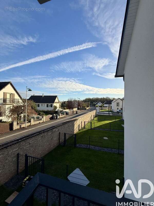 Photo 8 - Appartement à CORMELLES-LE-ROYAL