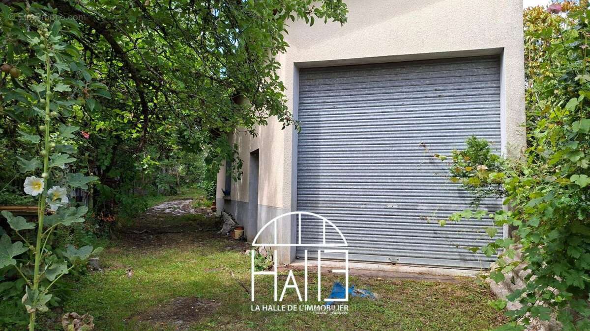 Maison 99 m² à Saint-Junien  - photo 4