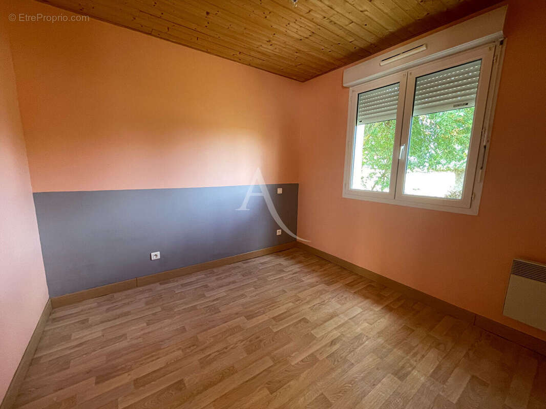 Maison à LE BERNARD