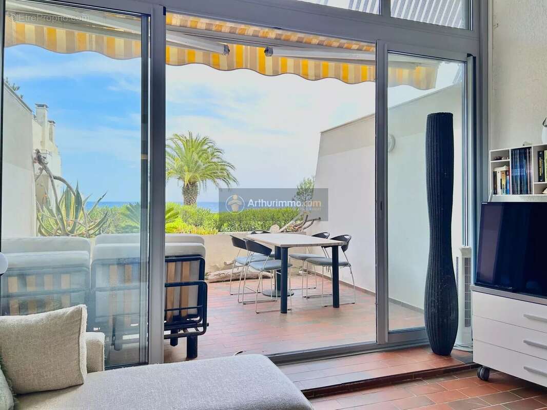 Appartement à FREJUS