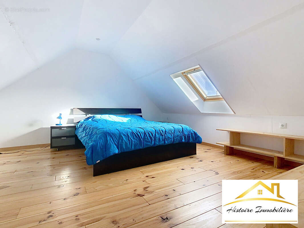 Maison à LAMPAUL-PLOUARZEL