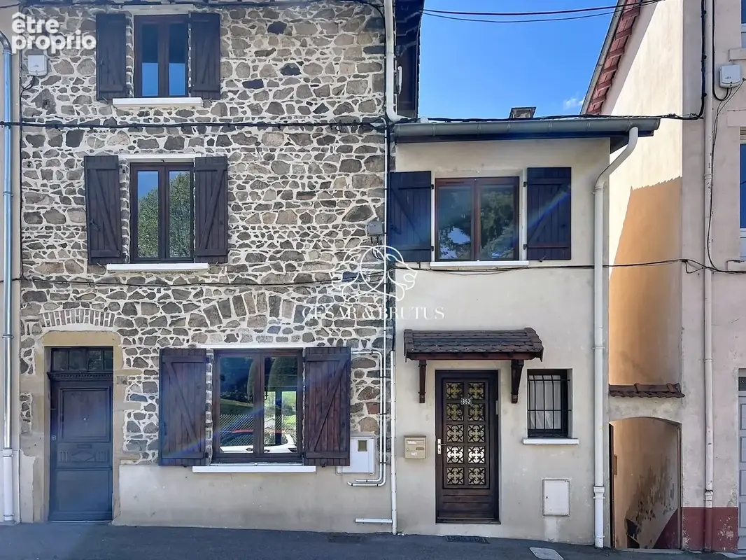 Maison à AMPLEPUIS