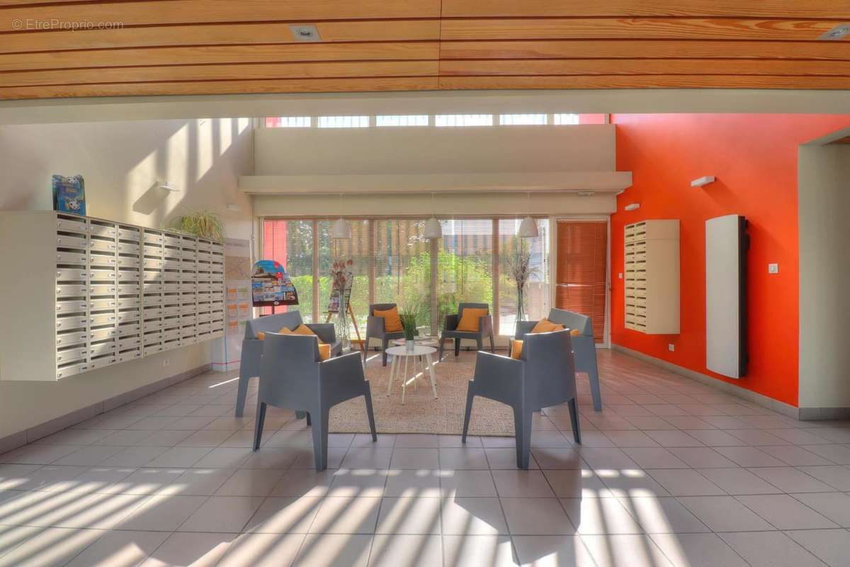 Appartement à VILLENAVE-D&#039;ORNON