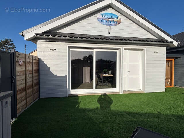 Maison à SAINT-PAIR-SUR-MER