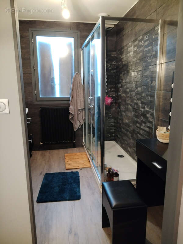 Maison à SAINT-LAURENT-DES-HOMMES