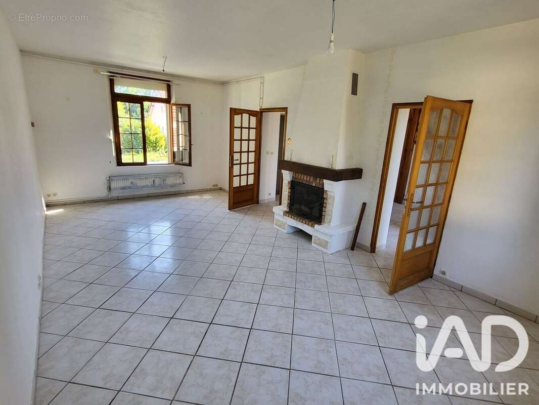Photo 3