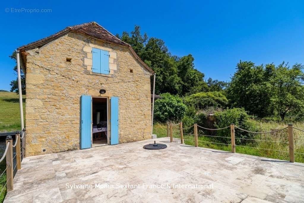 Maison en pierre autonome, calme, nature et vue panoramique - photo 4