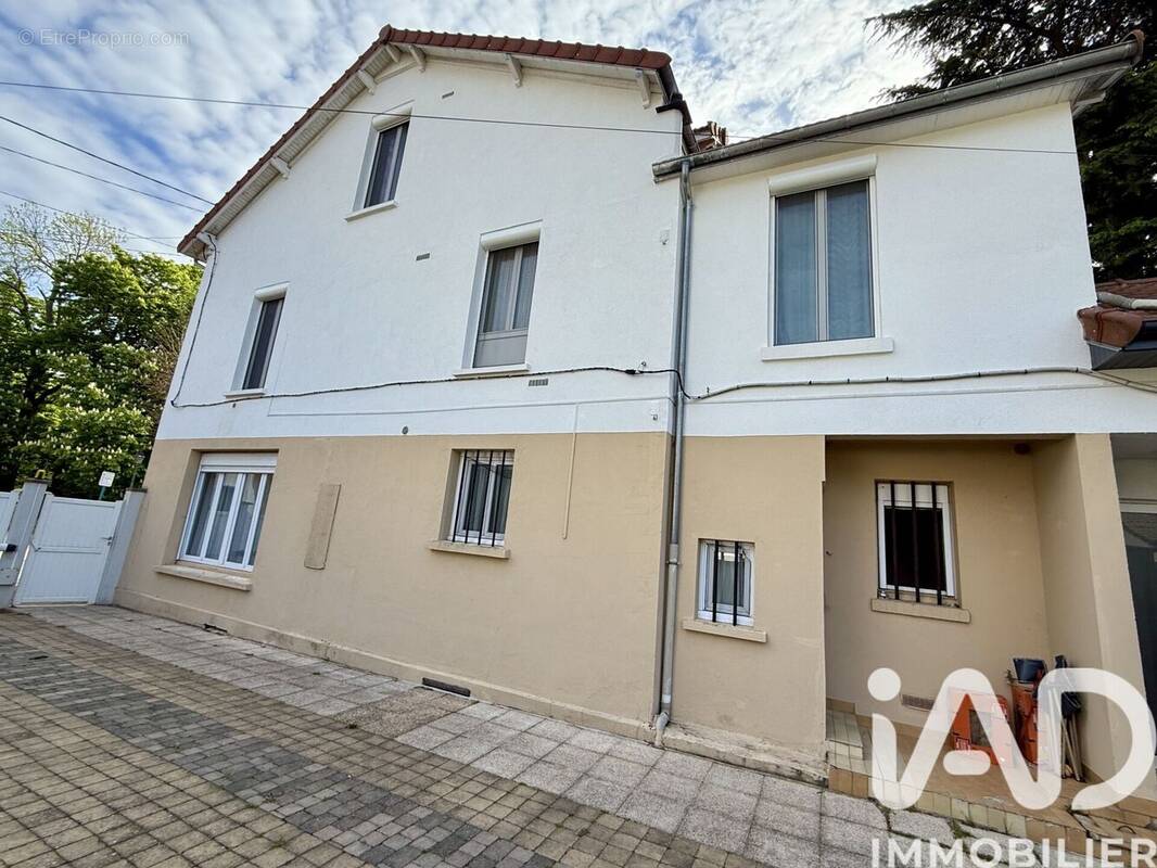 Photo 1 - Appartement à SUCY-EN-BRIE