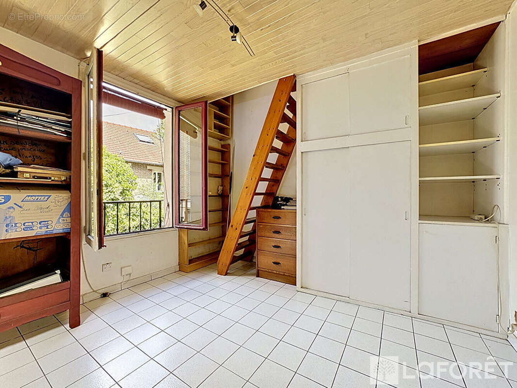 Appartement à FONTENAY-SOUS-BOIS
