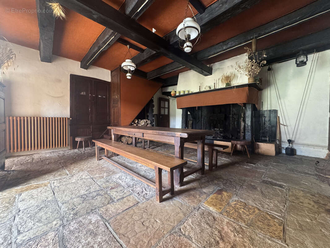 Maison à LE MASSEGROS