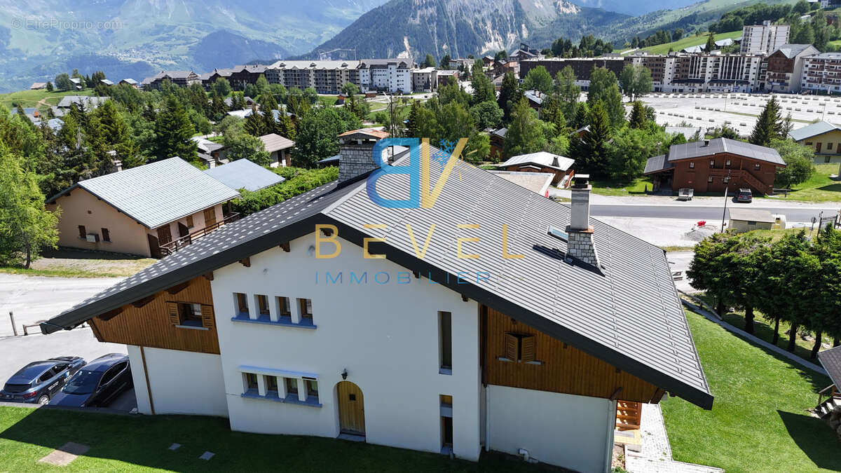 (73) LA TOUSSUIRE - Rare chalet familial - 4 appartements indépendants - Vue panoramique & sublime jardin - photo 41