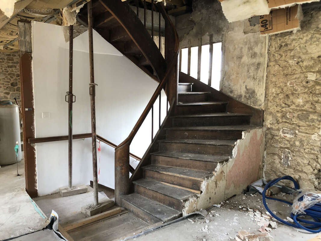A vendre - soquet immobilier - ensemble de 2 maisons mitoyennes  gite+ local commercial  - plancoet centre - photo 17
