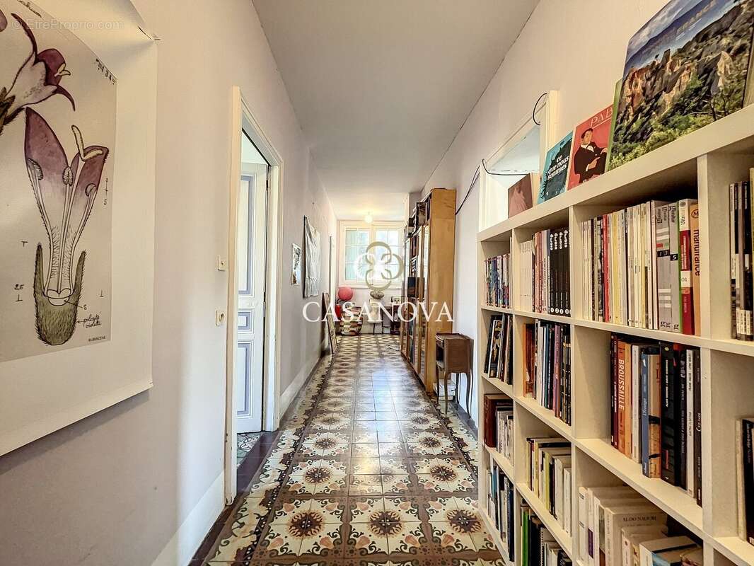 20 min PEZENAS Maison de caractère 367 m2, 7 ch, idéale pour activité de chambres d'hôtes - photo 8