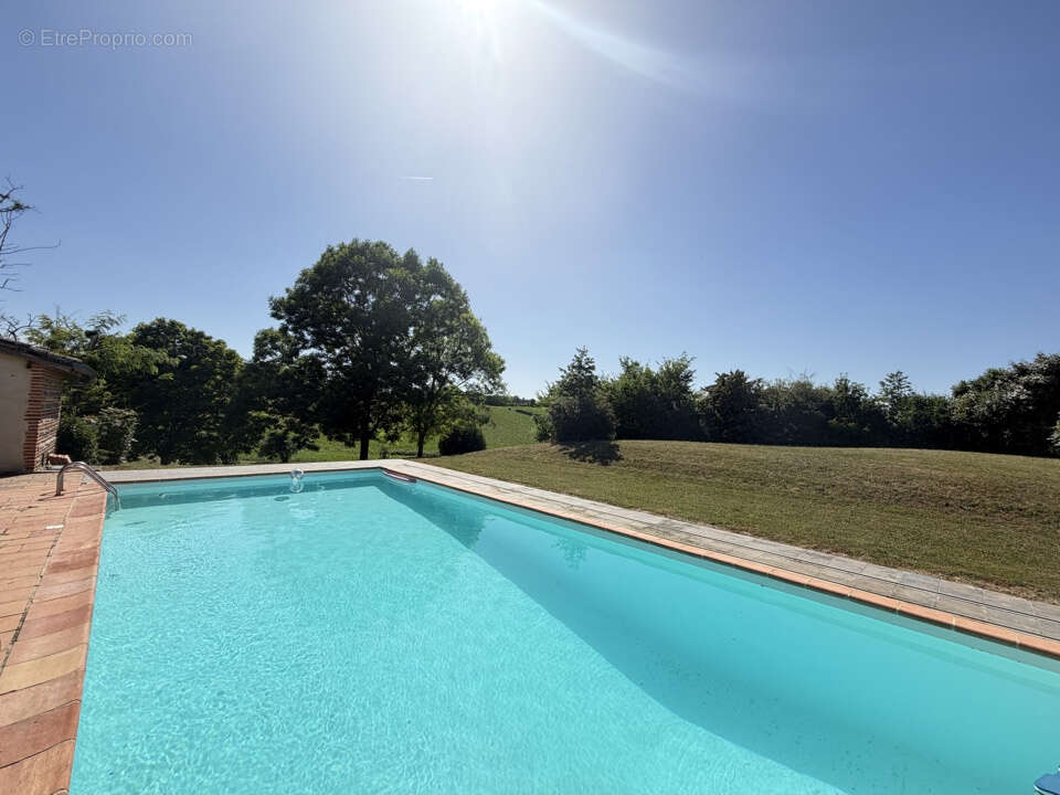 Propriété de 13 000 M2 avec maison de 200 M2 chai de 70 M2 et garage de 80 M2 - photo 23