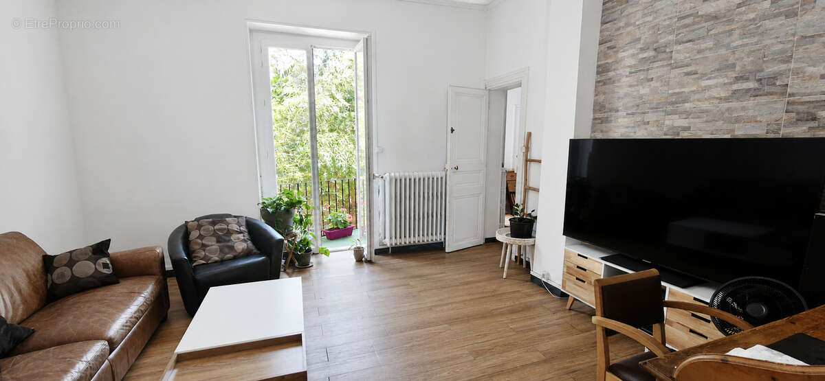 Appartement à NIMES