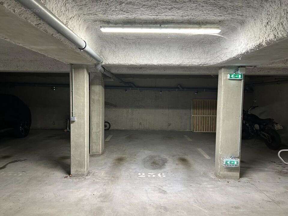 Appartement à FLEURY-SUR-ORNE