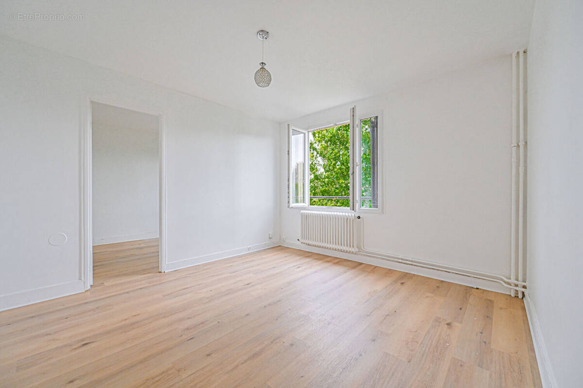 Appartement à BAGNOLET