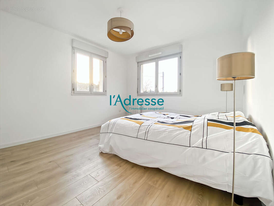 Maison à OINVILLE-SUR-MONTCIENT