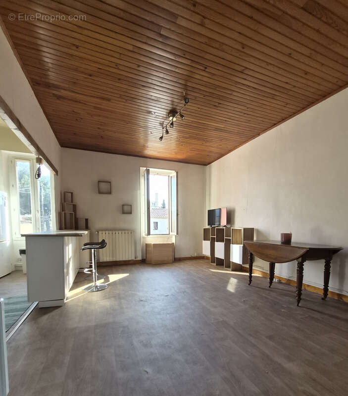 Appartement à AUBAGNE