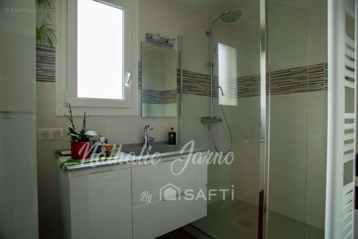 Photo 8 - Maison à HARDRICOURT