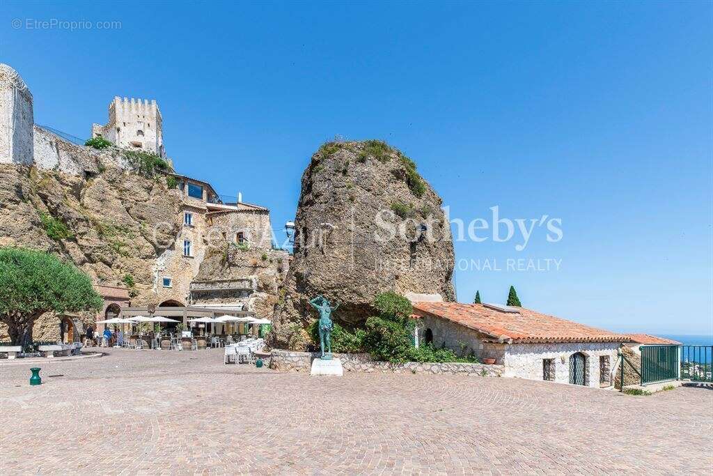 Maison à ROQUEBRUNE-CAP-MARTIN