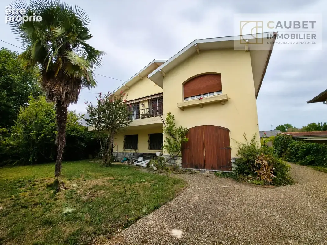 Maison familiale de 213 m² sur une parcelle de 506 m². - photo 2