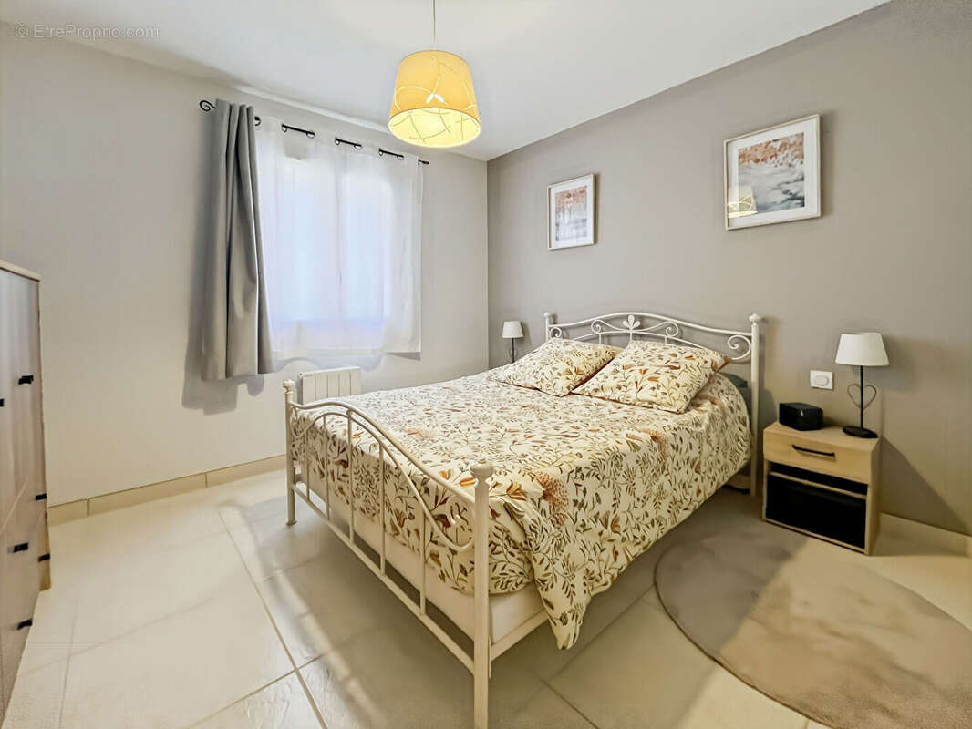 Maison à ROGNONAS