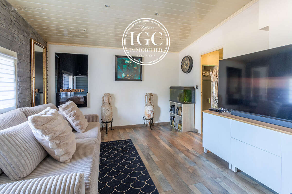 Maison à CARRY-LE-ROUET