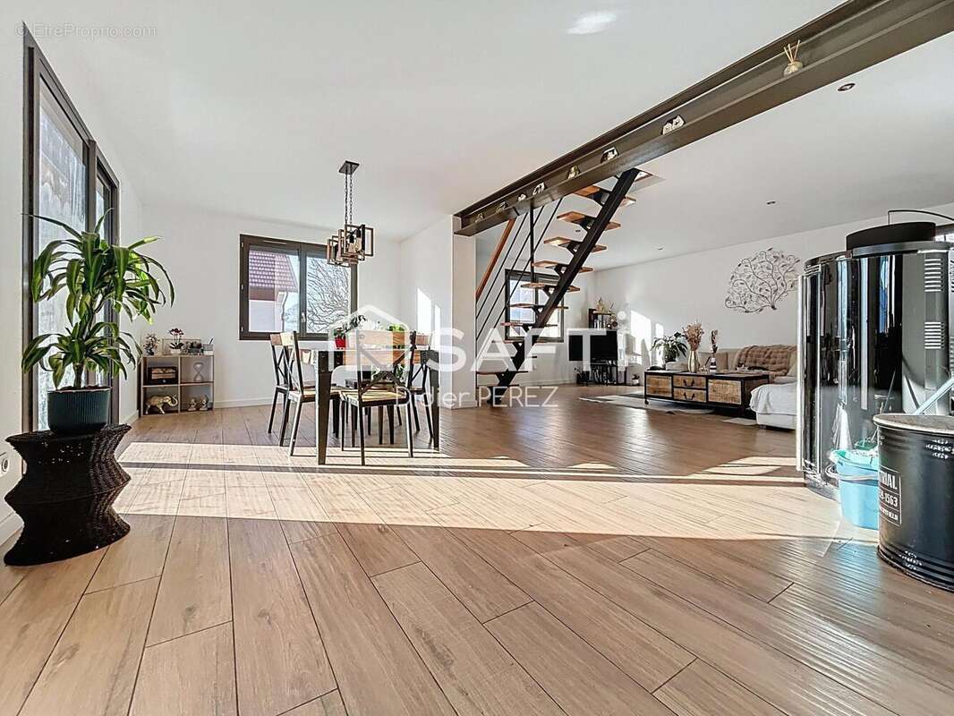 Photo 8 - Maison à VIF