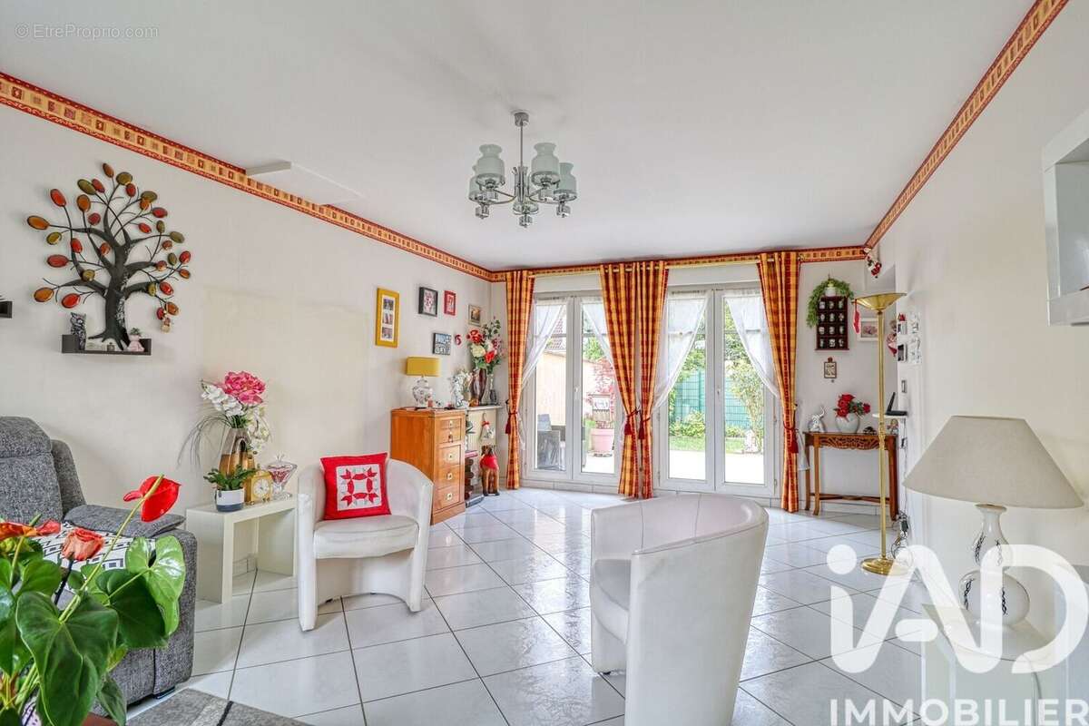 Photo 5 - Maison à TAVERNY